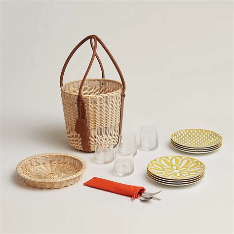 Park Soleil d'Hermès picnic basket 